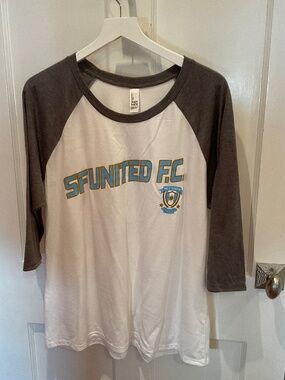 Women’s SF United FC sports shirt, like new, never worn, XL